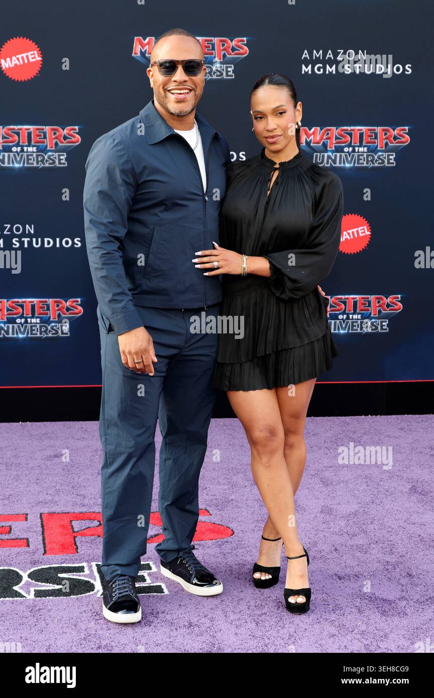 Devon Franklin with wife Maria Castillo at the premiere of the movie ...