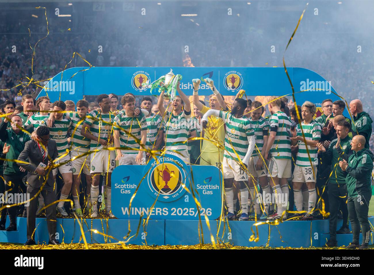 Glasgow, UK. 23rd May, 2026. Celtic played Dunfermline Athletic at Hampden Park, Glasgow, Scotland, UK in the final of the Scottish Gas Men's Scottish Cup. The final score was Celtic 3 - 1 Dunfermline Athletic. Celtic team were presented with the Scottish Cup at the end of the game. Credit: Findlay/Alamy Live News Stock Photo
