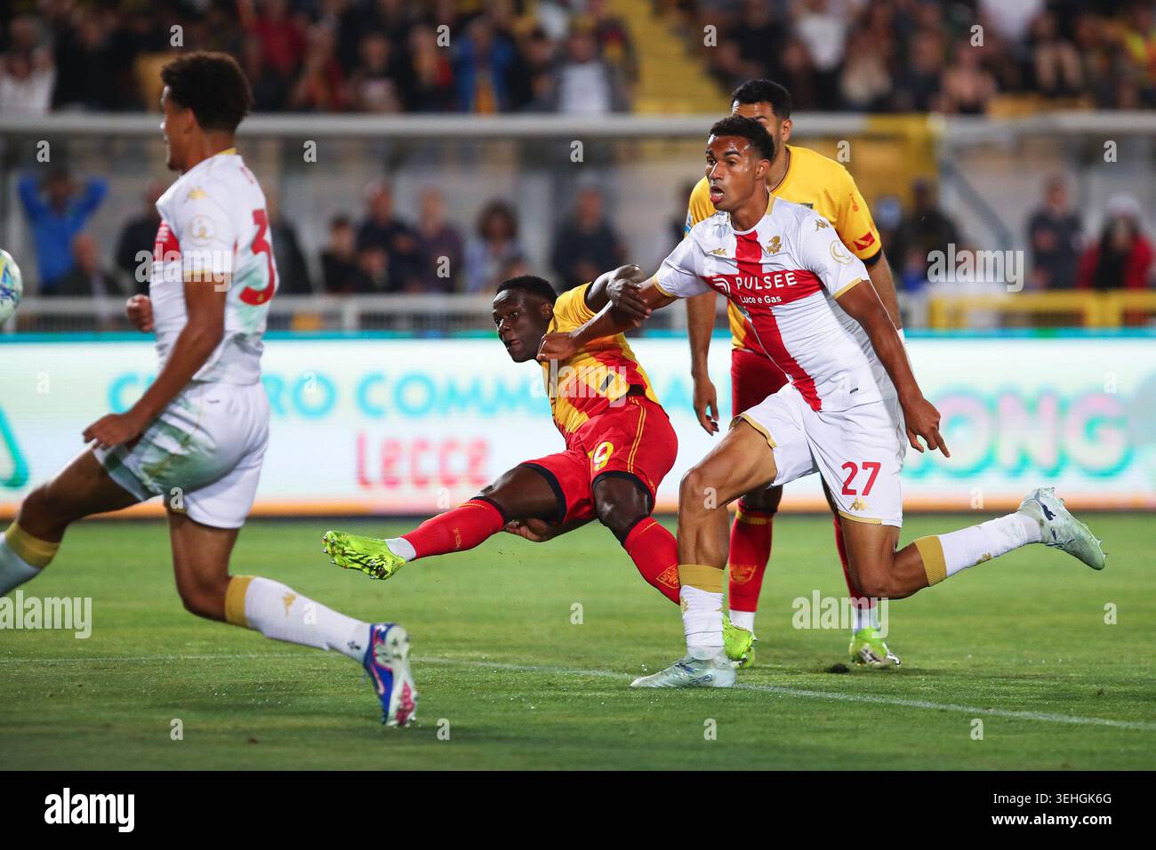 Lecce, Italy. 24th May, 2026. Lameck Banda of US Lecce scores the goal of 1-0 during the serie A match between US Lecce and Genoa CFC at Ettore Giardiniero - Via del Mare stadium in Lecce (Italy), May 24, 2026. Credit: Insidefoto/Alamy Live News Stock Photo