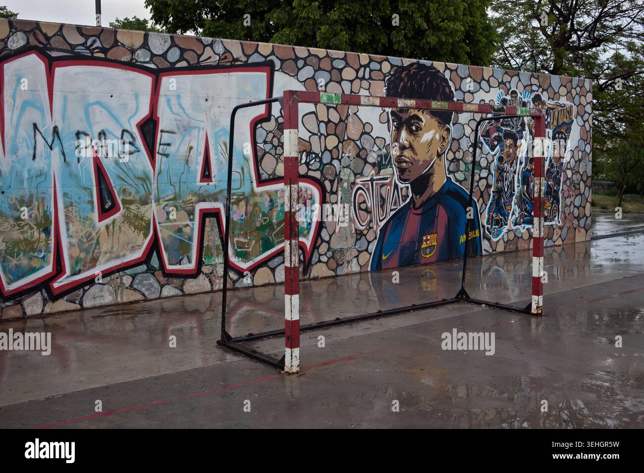 yamal-barcelona-hi-res-stock-photography-and-images-alamy