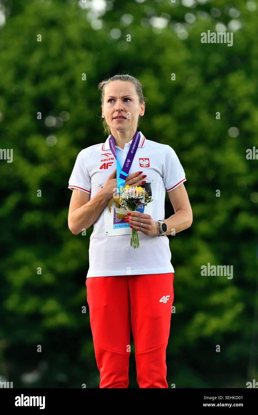 IPA85065396 - Elzbieta Glinka (POL) during COPPA EUROPA 10000m ...