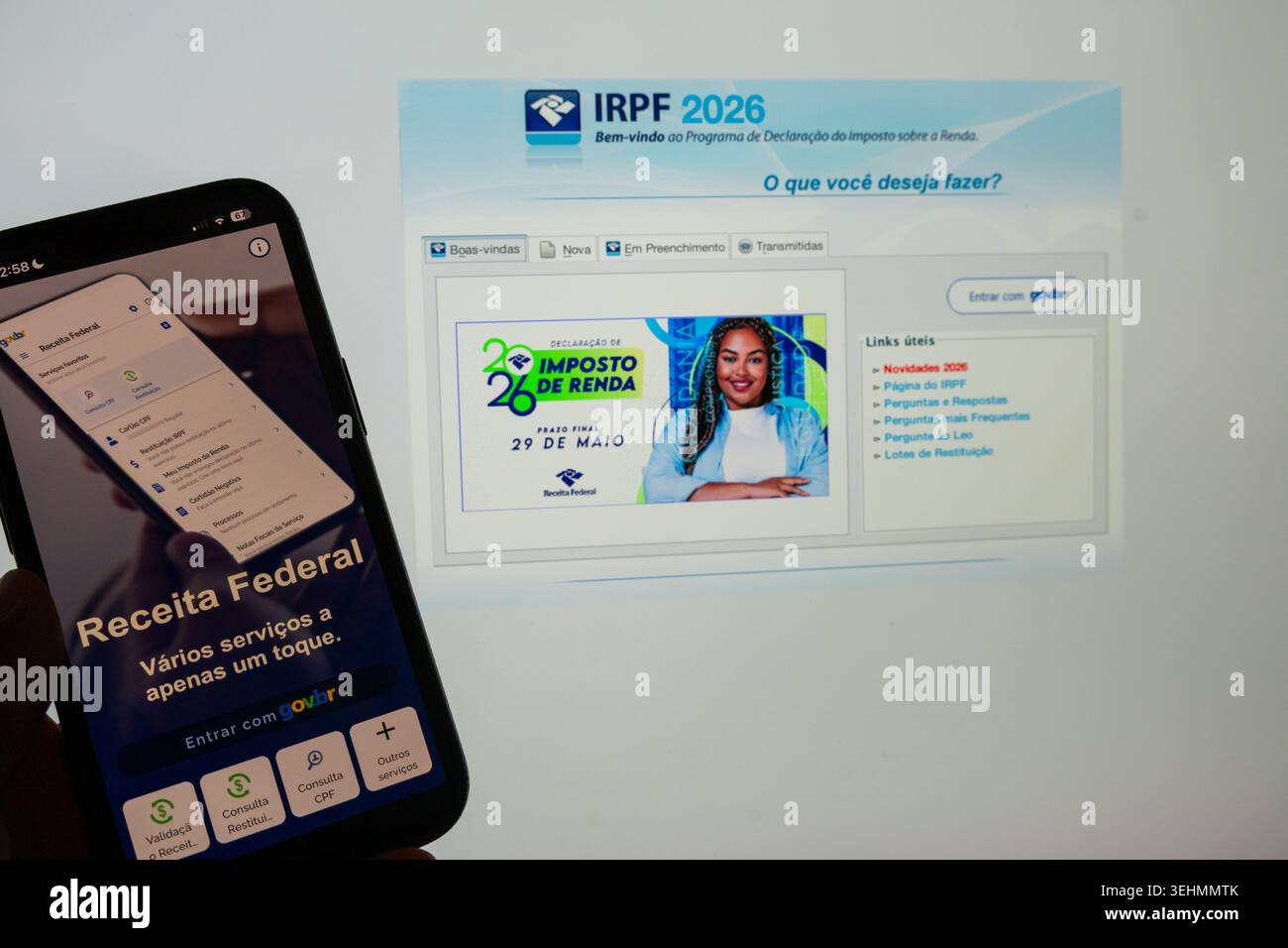 SãO PAULO, SP - 25.05.2026: PRAZO PARA DECLARAR IMPOSTO DE RENDA - A ...