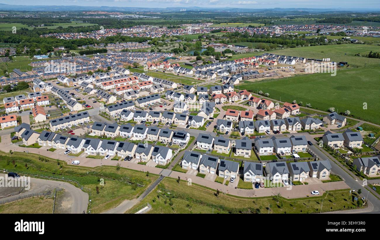 Aerial view of Mansefield Lea Housing development, and Calderwood ...