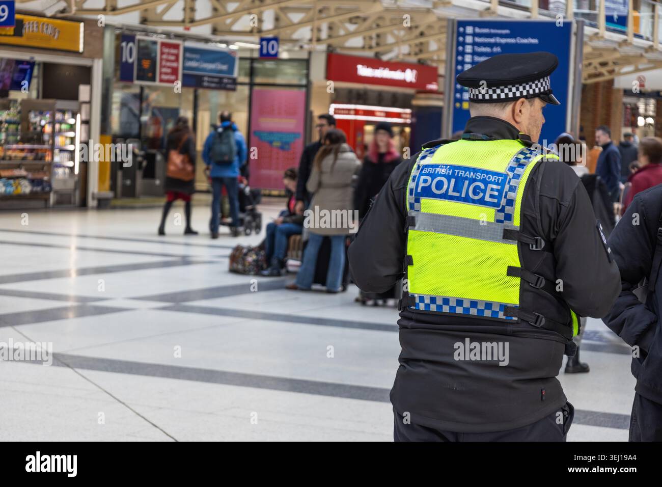 British transport police station hi-res stock photography and