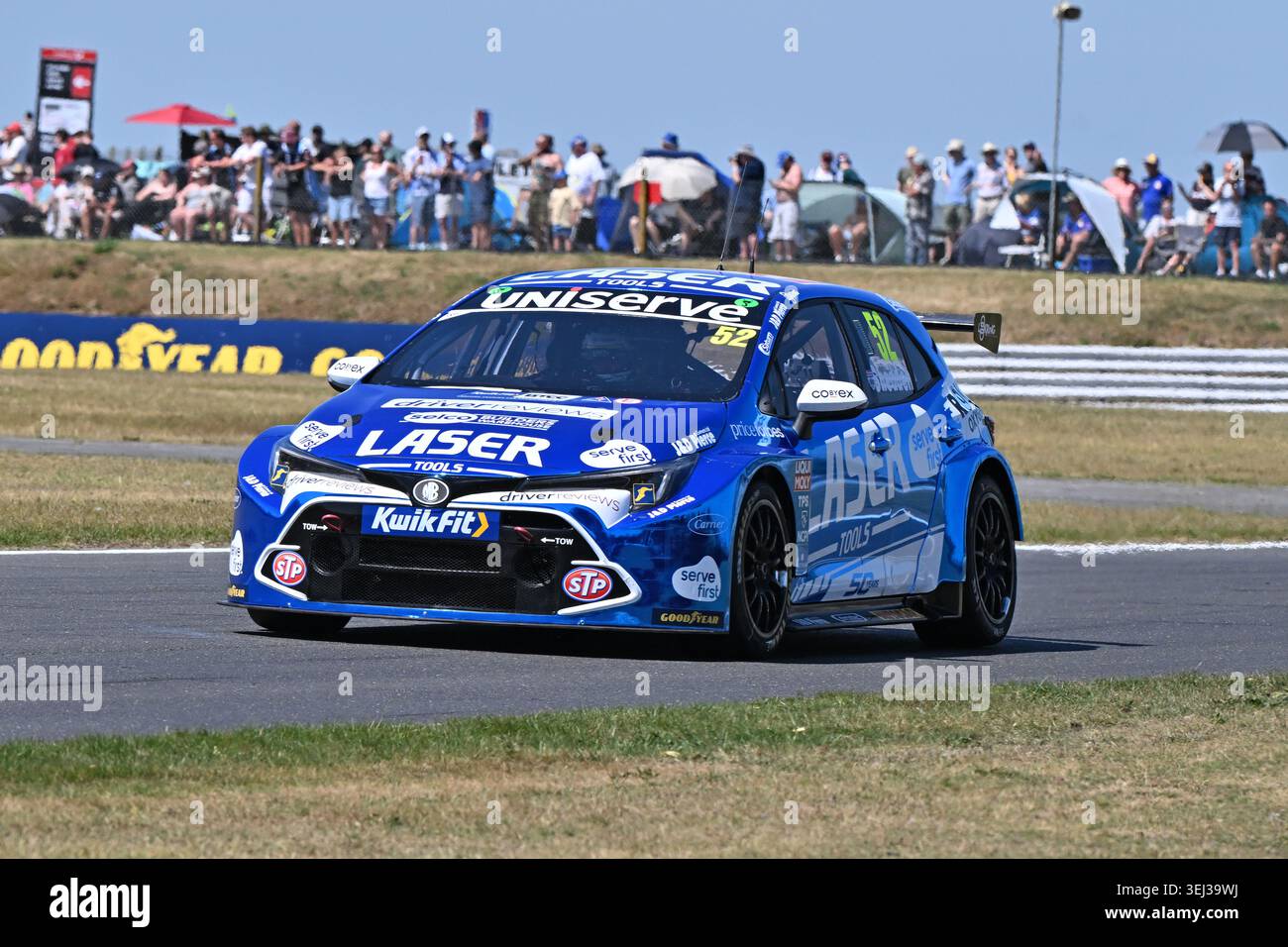 Laser Day Racing Gordon Shedden, Toyota Corolla GR Sport, Laser Tools Racing with MB ...