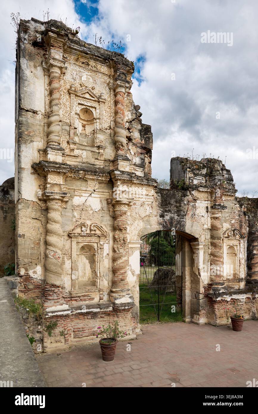 Ruinas de la antigua hi-res stock photography and images - Alamy