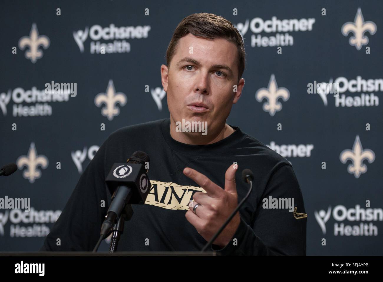 New Orleans Saints head coach Kellen Moore speaks before the NFL ...