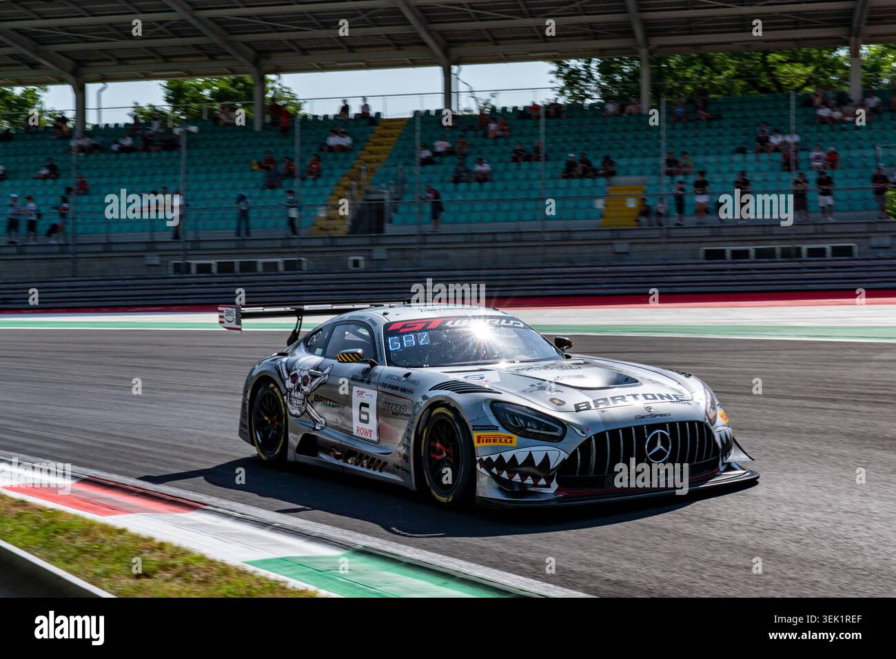 IPA85210495 - Aurelien PANIS, Anthony BARTONE and Cesar GAZEAU driving ...