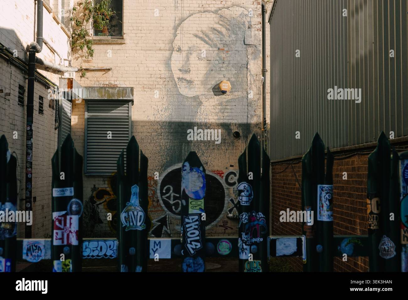 Banksy street art in bristol hi-res stock photography and images