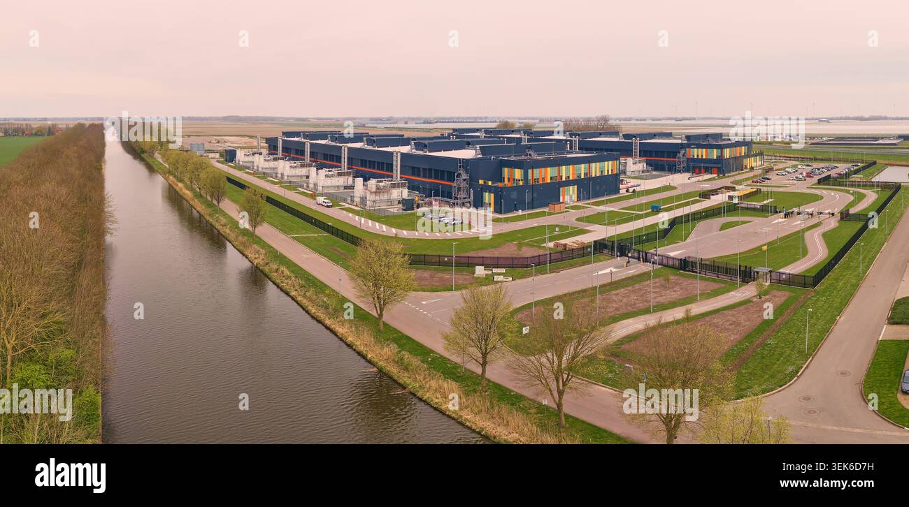 Data Center Infrastructure In Netherlands, Cloud Computing Technology, Server Farm, Digital Transformation Stock Photo