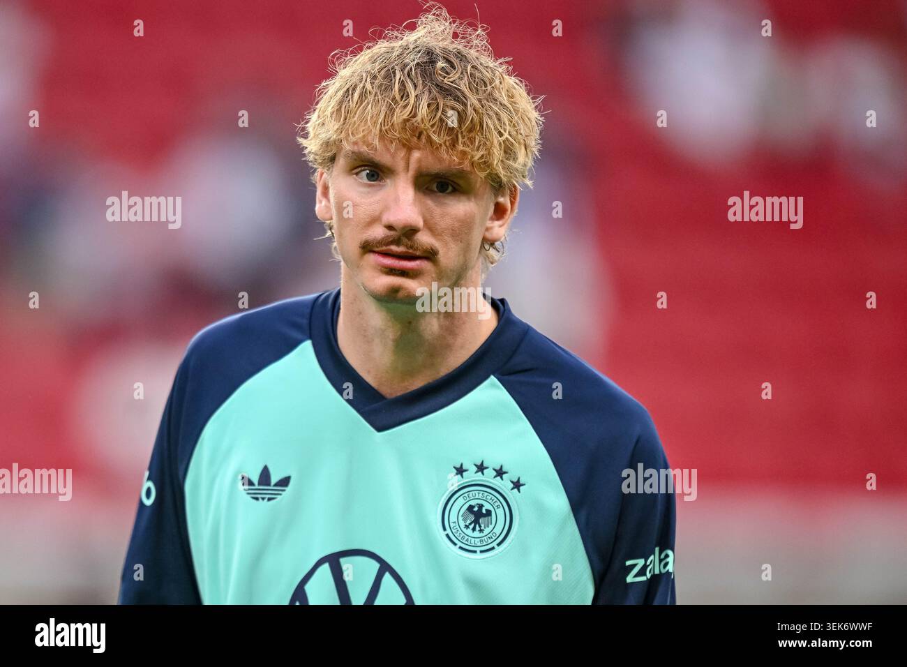Nick woltemade hi-res stock photography and images - Alamy