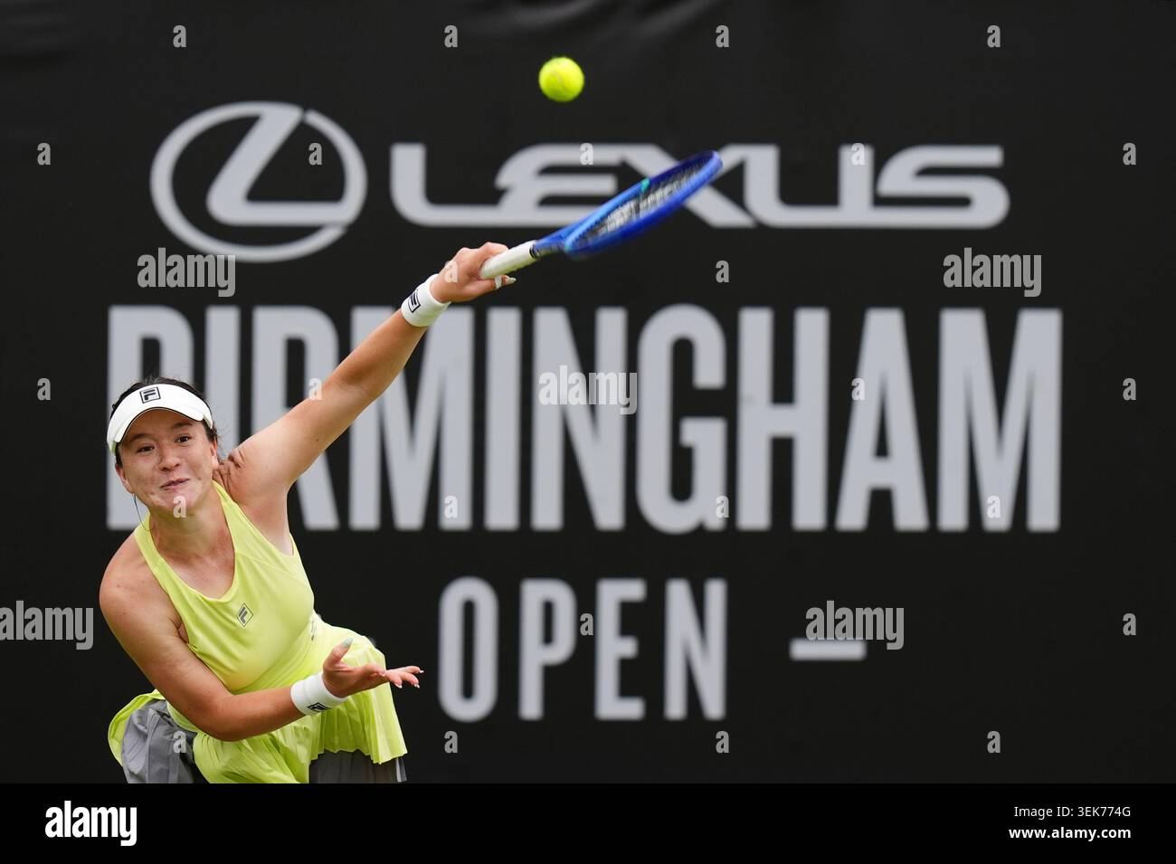 Lulu Sun of New Zealand in action against Mary Stoiana of United States on day three of the Lexus Birmingham Open Championships at Edgbaston Priory Club, Birmingham. Picture date: Monday June 1, 2026. Stock Photo