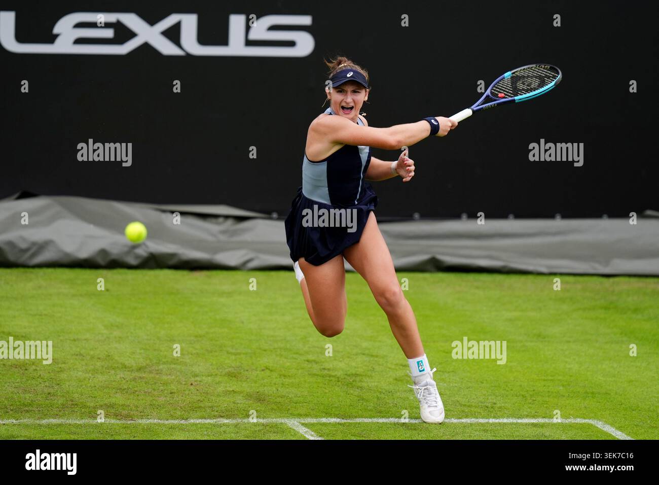 Mary Stoiana of United States in action against Lulu Sun of New Zealand on day three of the Lexus Birmingham Open Championships at Edgbaston Priory Club, Birmingham. Picture date: Monday June 1, 2026. Stock Photo