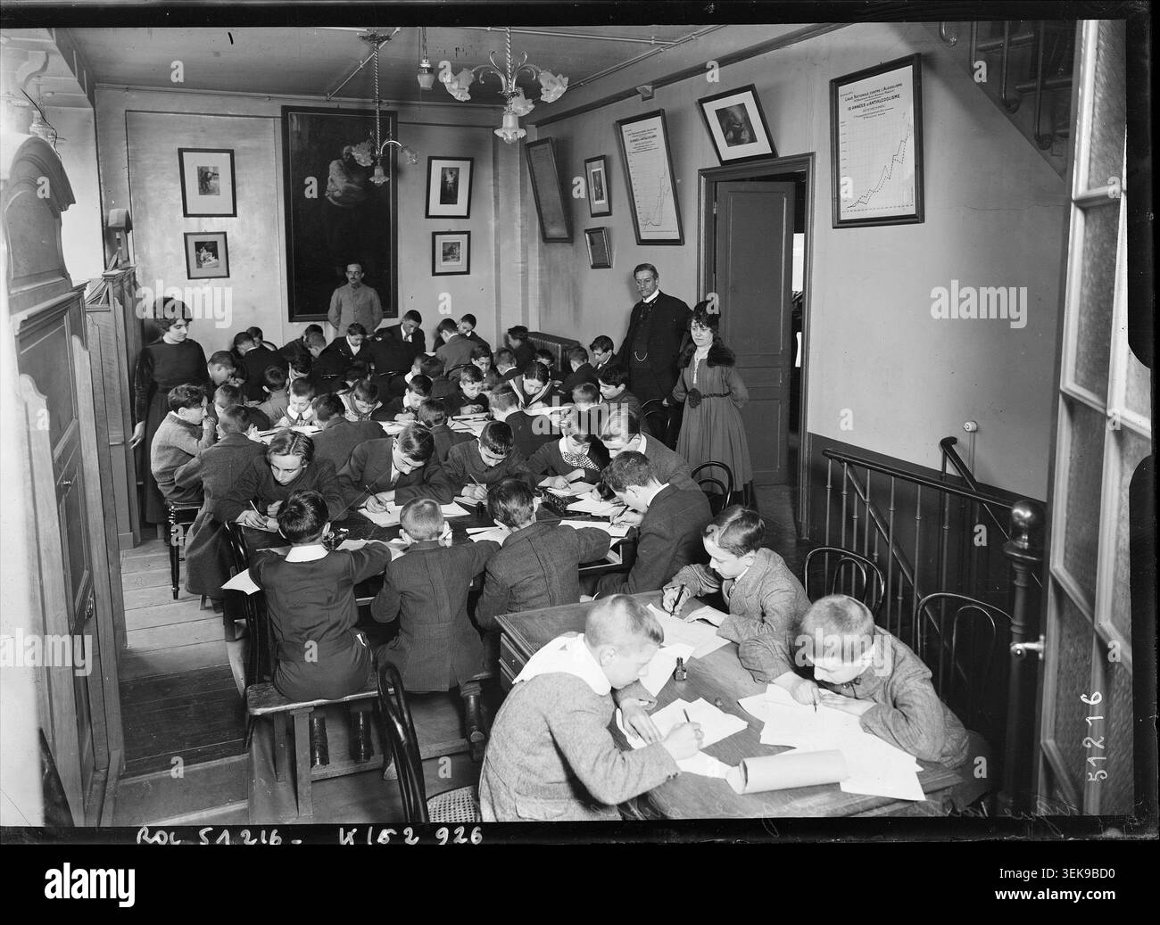 in-1918-class-students-hi-res-stock-photography-and-images-alamy
