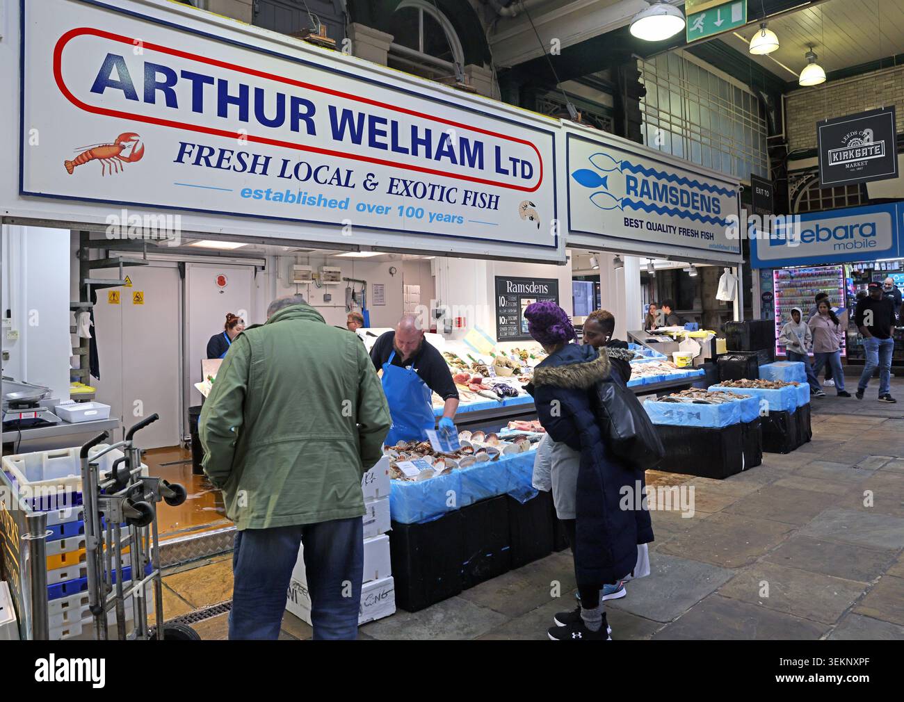 Arthur Welham fishmonger stall at Leeds Kirkgate Market, 27 Game Row, with fresh fabulous local and exotic fish on display. Stock Photo