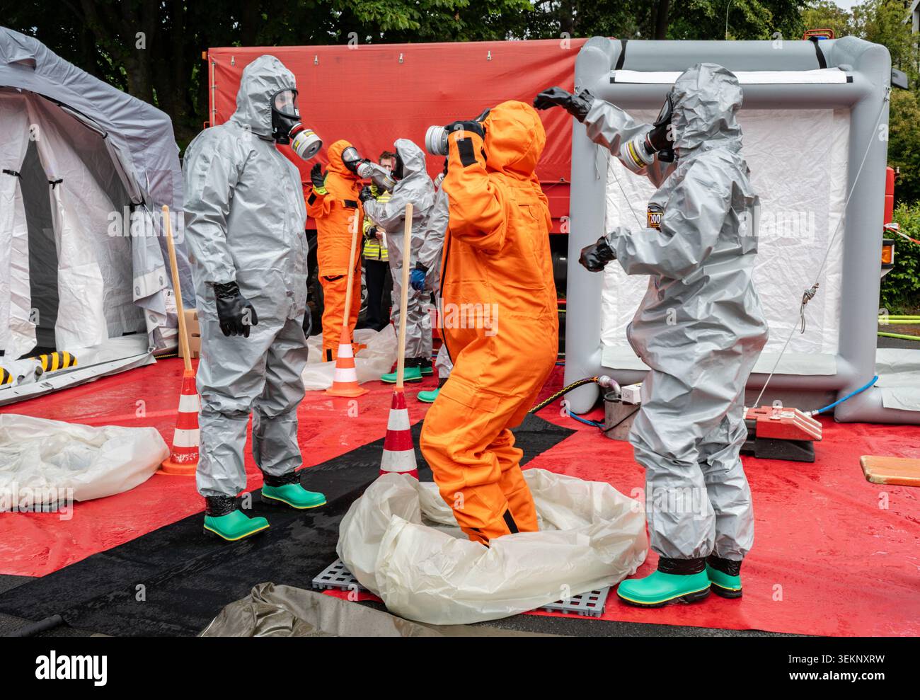 03 June 2026, North Rhine-Westphalia, Cologne: Around 1,200 emergency ...