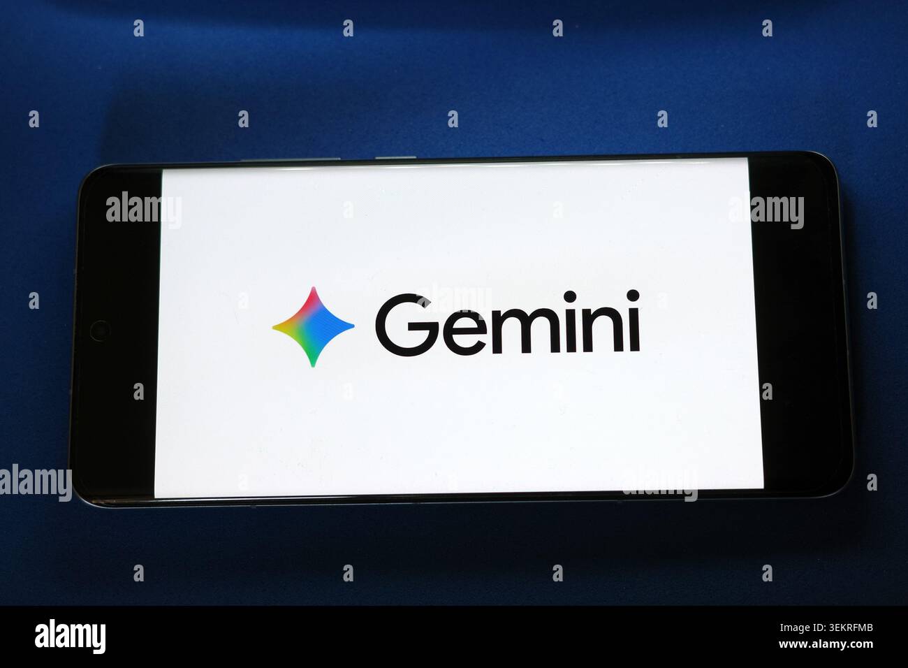 Gemini logo displayed on a smartphone screen Stock Photo