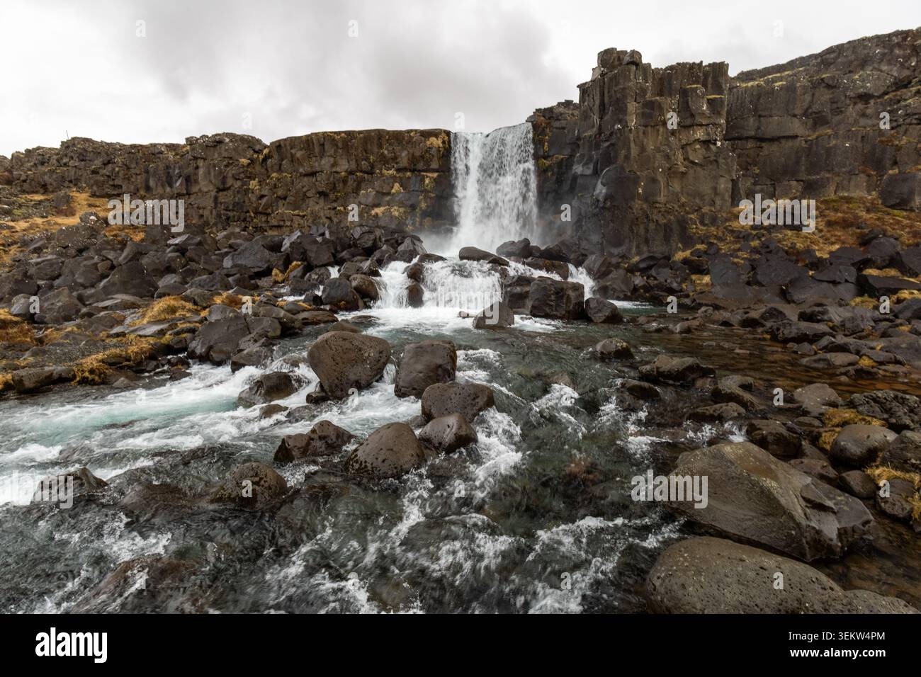 Dark basalt rift cliffs hi-res stock photography and images - Alamy