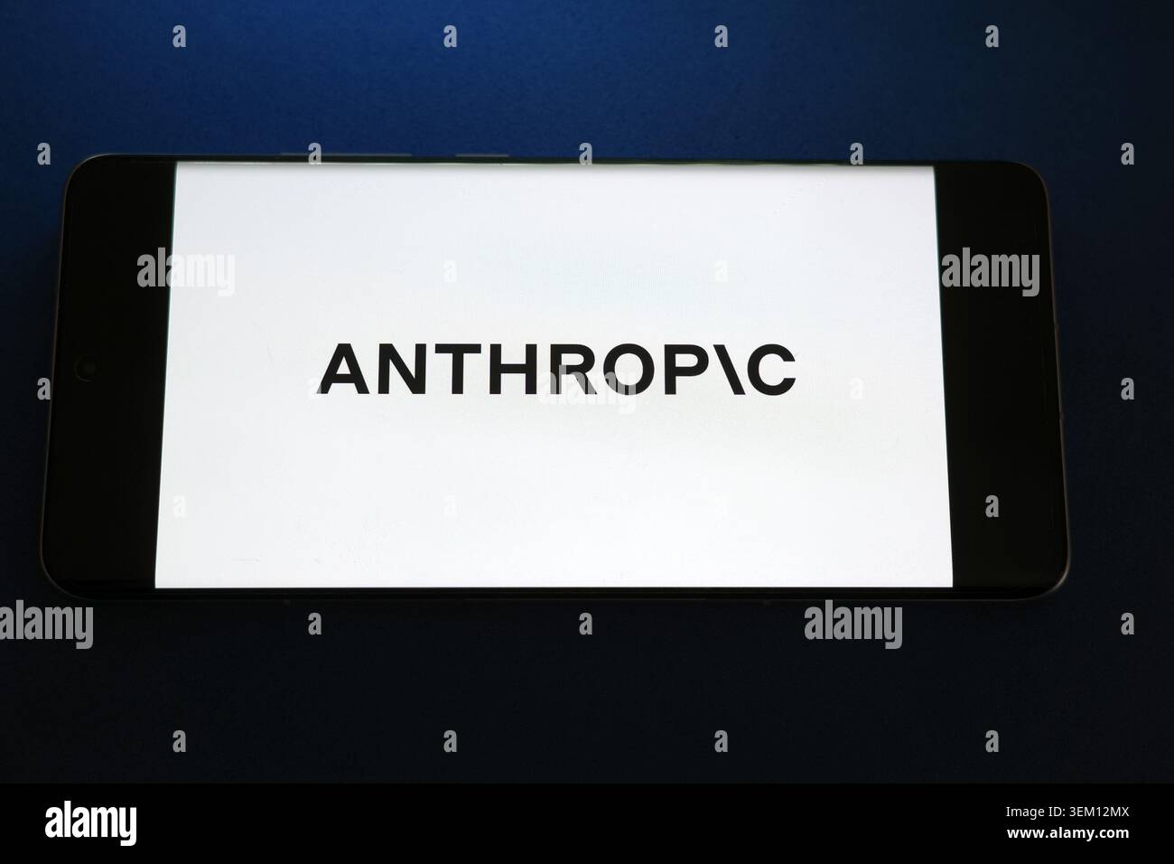 Anthropic logo displayed on a smartphone screen Stock Photo