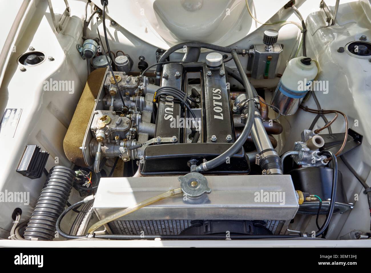 Lotus twin cam engine hi-res stock photography and images - Alamy