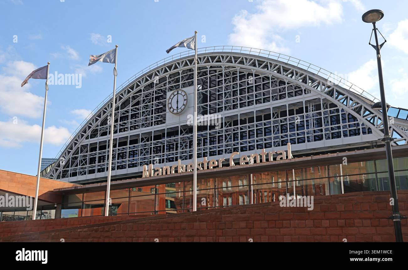 Manchester Central’s vast Victorian train-shed arch forms the entrance to a major city-centre convention and events venue Stock Photo
