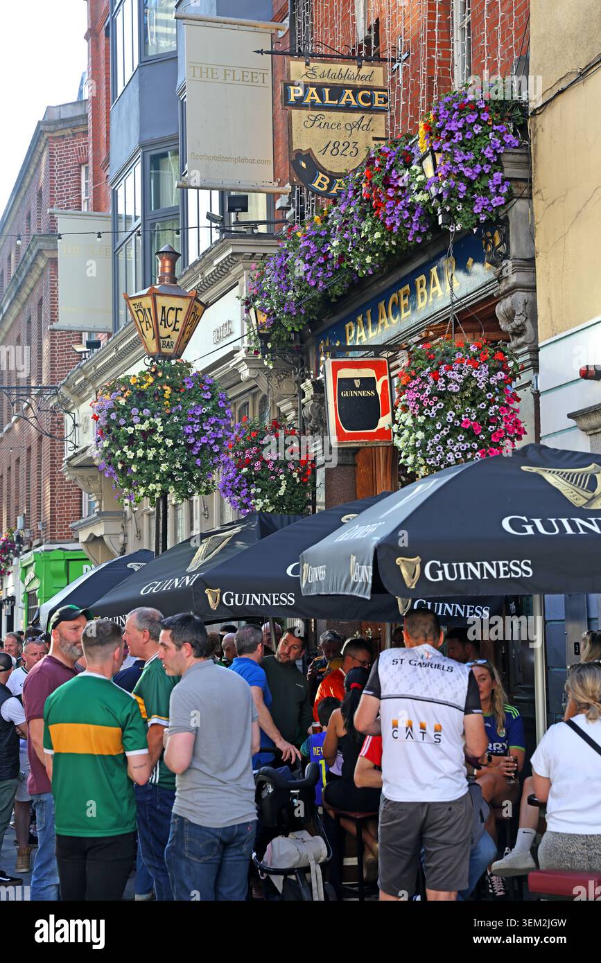 Palace Bar Dublin with summer evening drinkers outside the traditional pub in Dublin, Ireland. Stock Photo