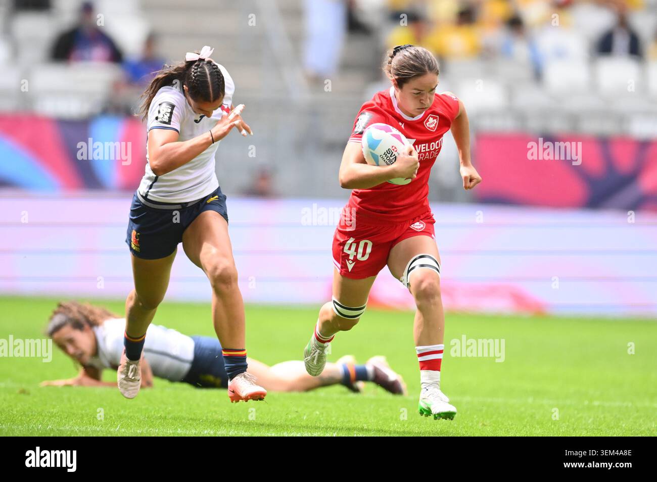 Taylor Perry of Canada during the HSBC SVNS Sevens World Championship ...