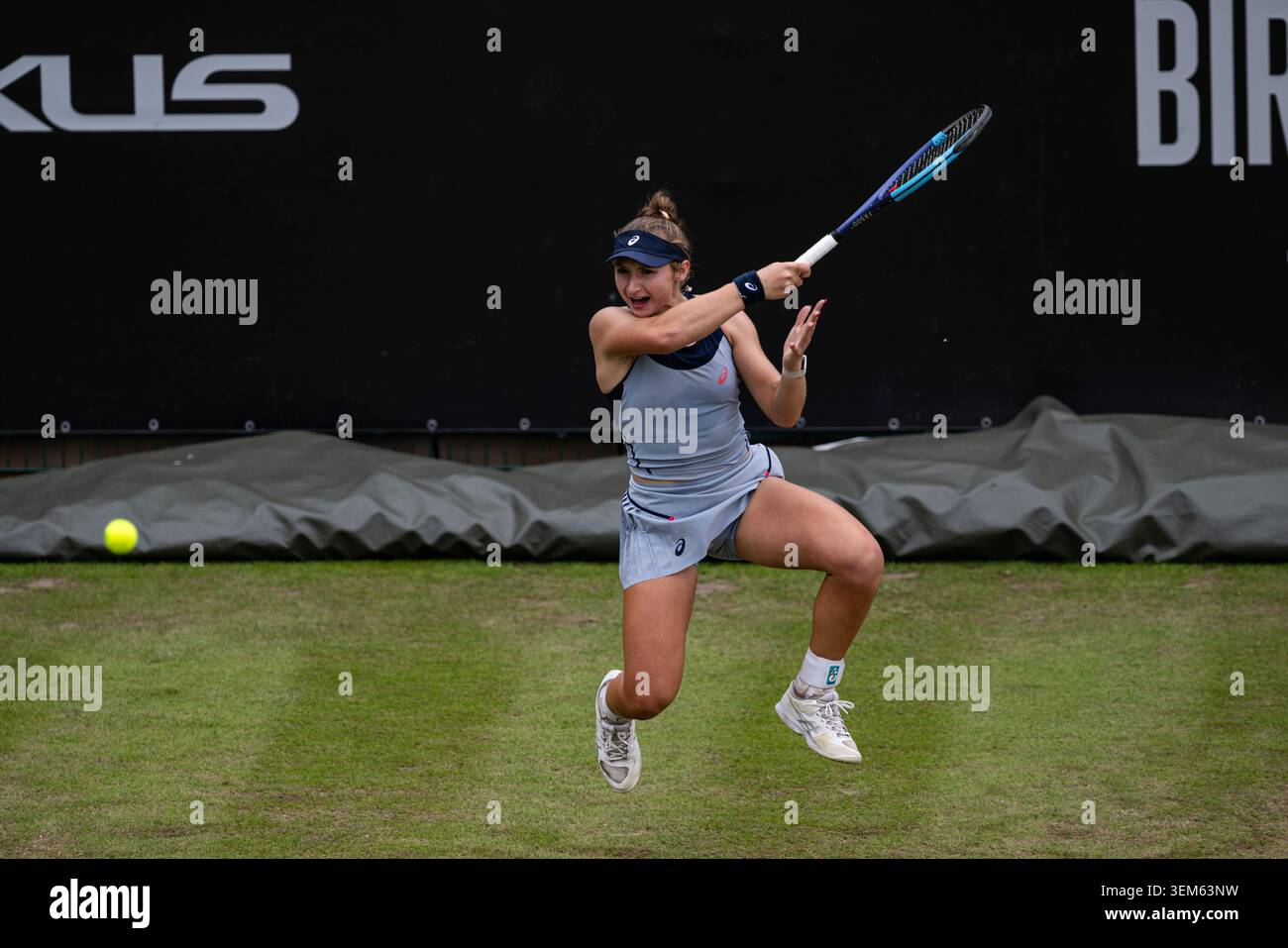 5th June 2026; The Edgbaston Priory Club, Birmingham, Midlands, England; 2026 Lexus Birmingham Open Tennis, Day Seven; Mary Stoiana (USA) plays a forehand in her quarter final match against Rebeka Masarova (SUI) Stock Photo