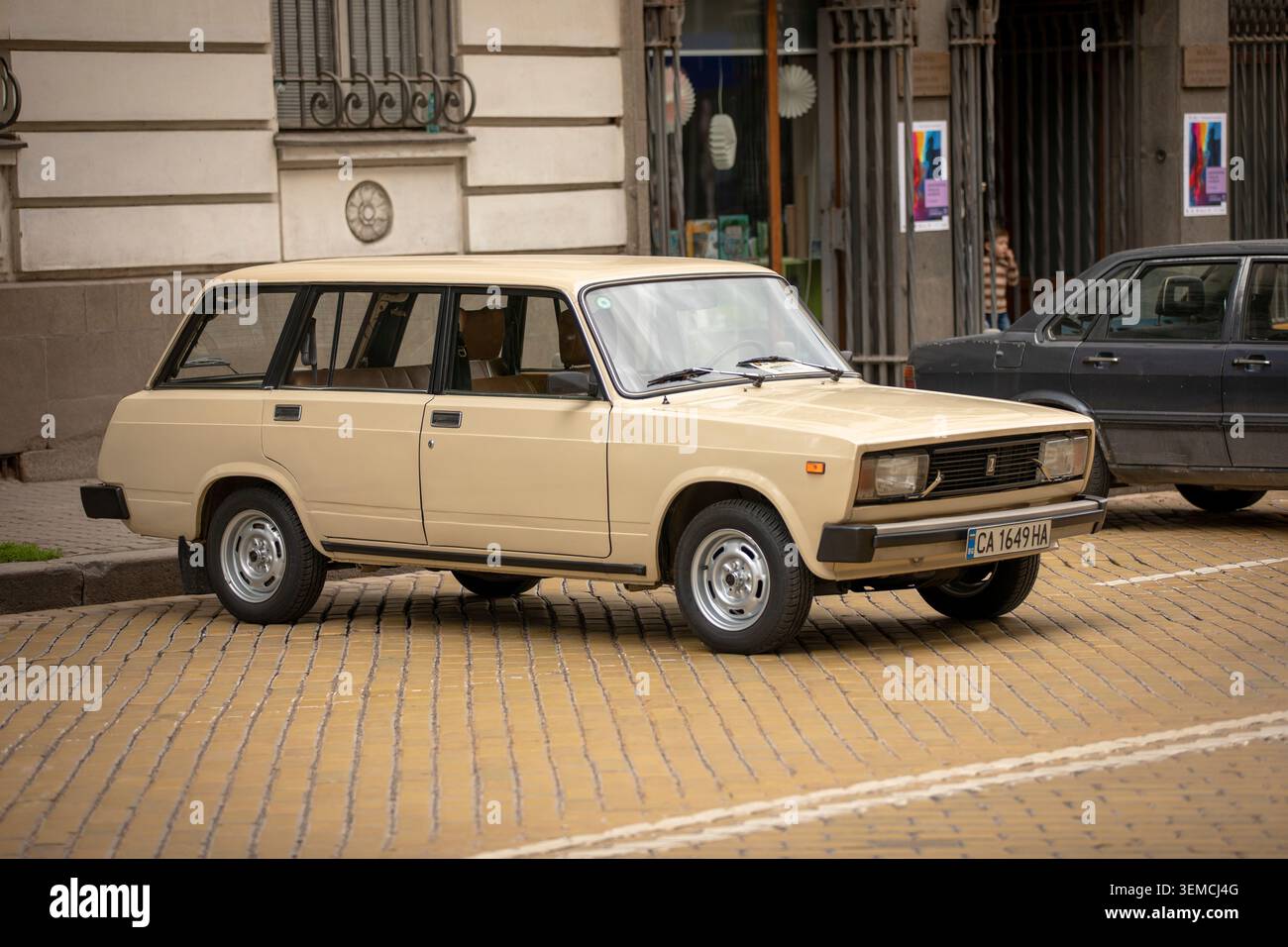 Lada 2104 hi-res stock photography and images - Alamy