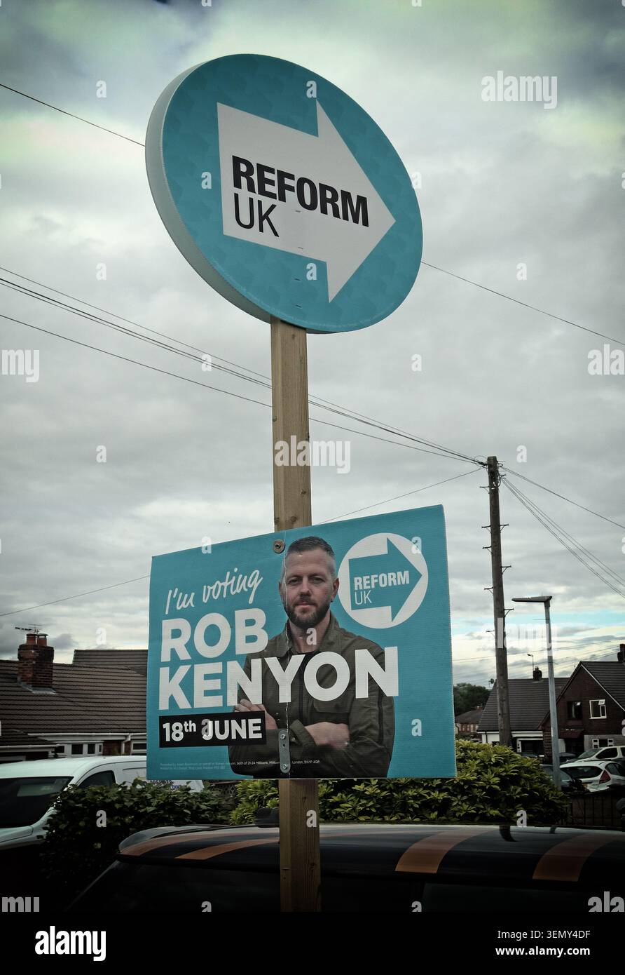 High out of reach arrow, Rob Kenyon promotion, vote ReformUK, Makerfield By-Election June 18th 2026, flags and face on placards Stock Photo
