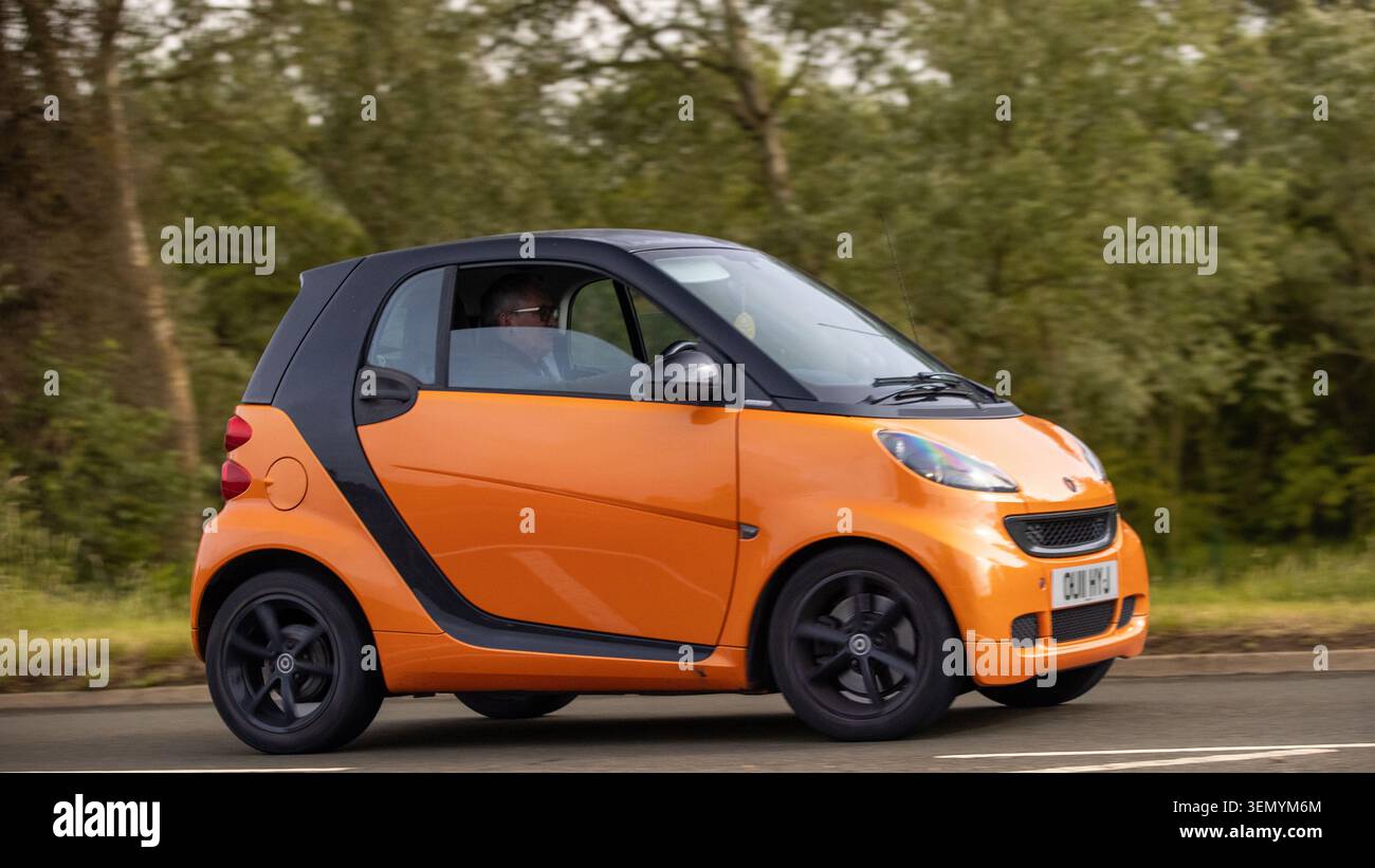 激珍品スマートherpa smart city coupe limited/1 Smart city coupe hi-res stock photography and images - Alamy