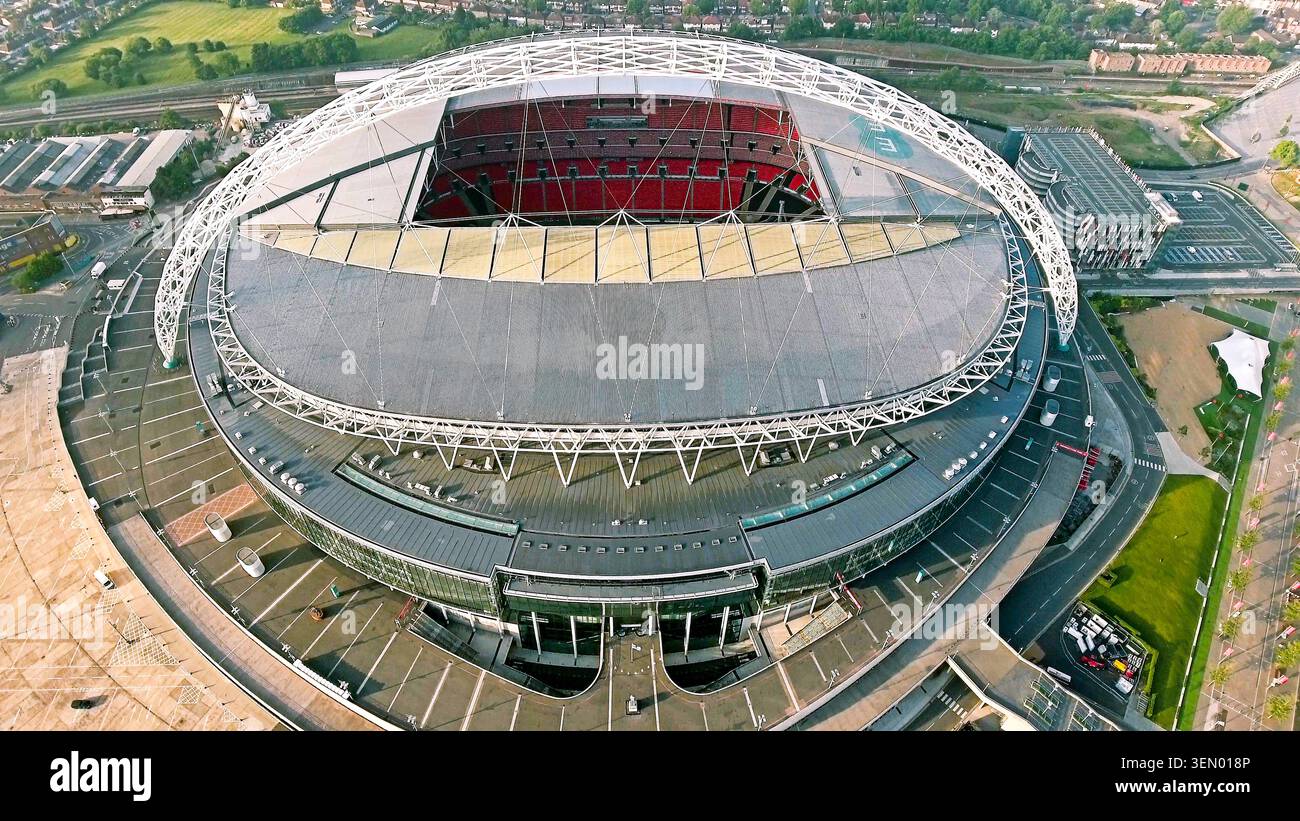 Wembley stadium seating hi-res stock photography and images - Alamy