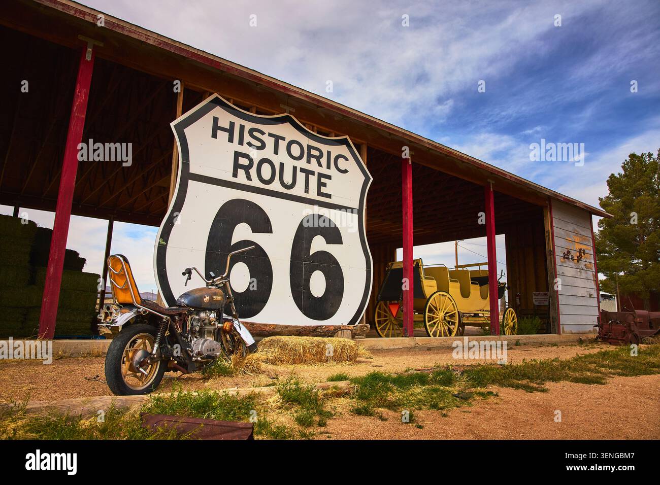Historic route 66 road sign hi-res stock photography and images