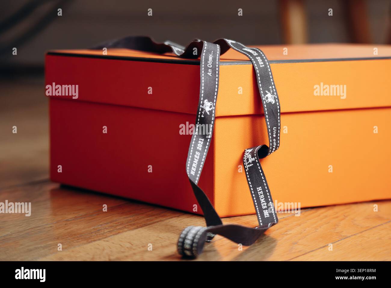 Hermes gift box hi-res stock photography and images - Alamy