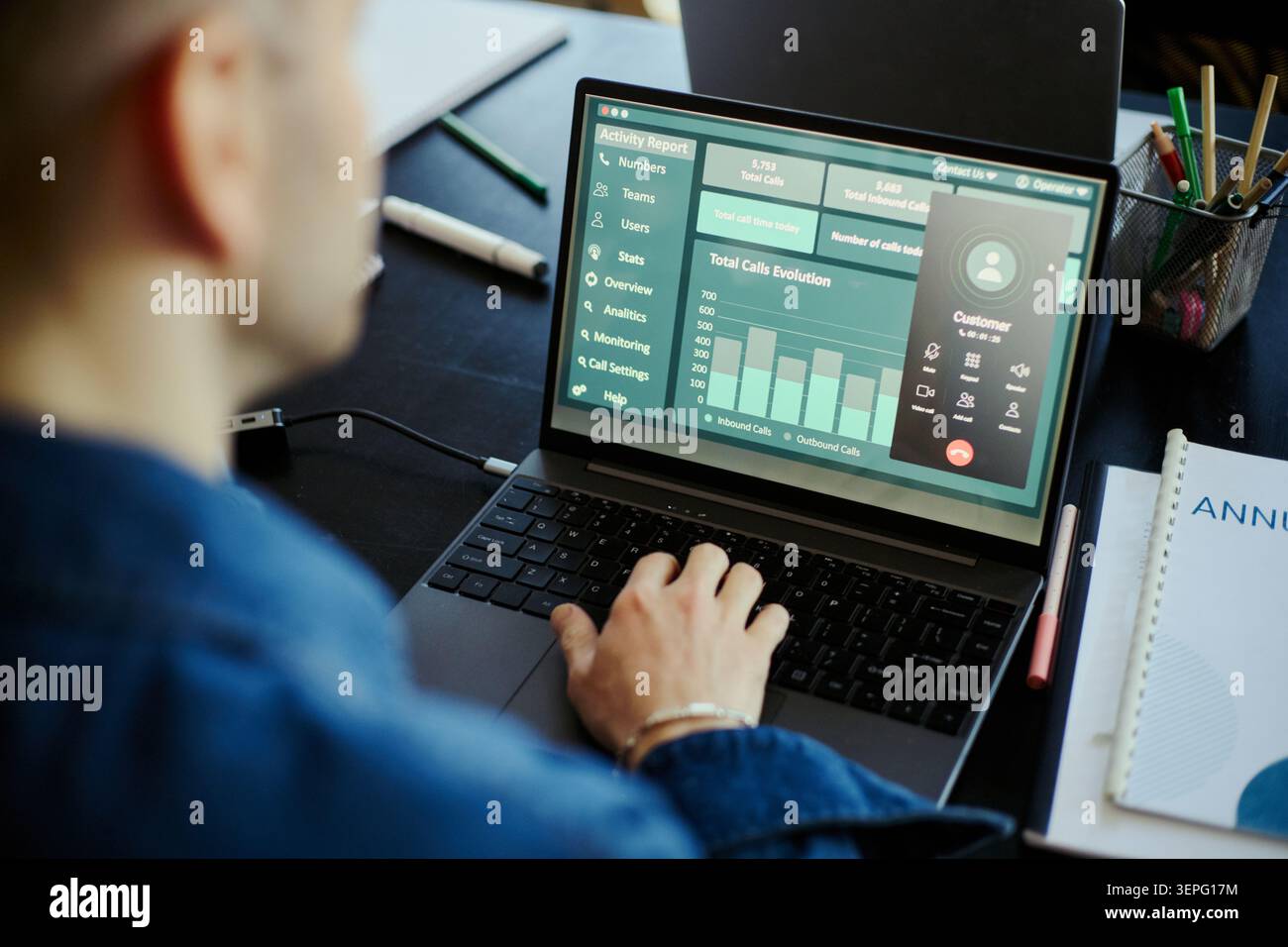 Workflow crm hi-res stock photography and images - Alamy