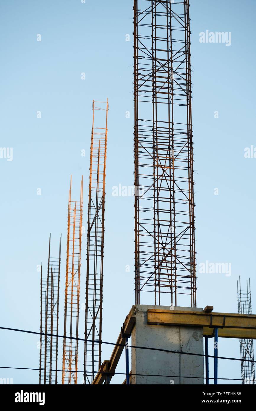 Rebar cage hi-res stock photography and images - Alamy
