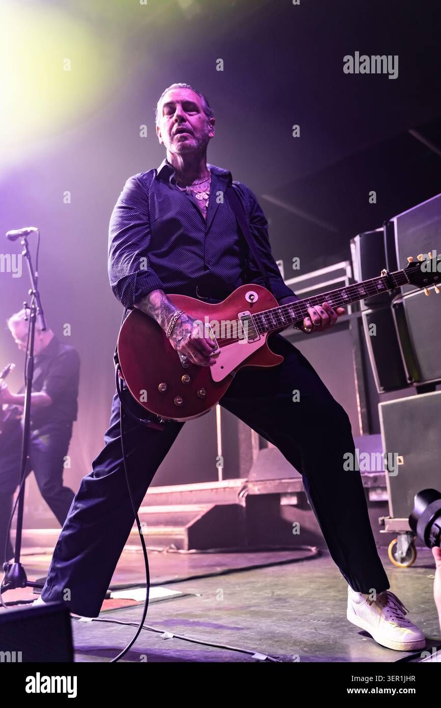 IPA85763286 - London: Social Distortion live at Koko. Pictured: Mike ...