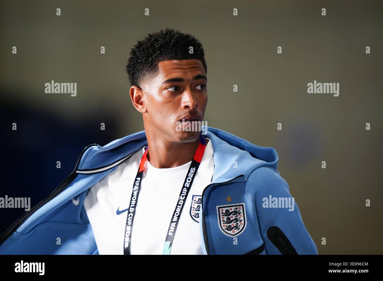 England s Jude Bellingham Arriving Ahead Of The FIFA World Cup Group L england-s-jude-bellingham-arriving-ahead-of-the-fifa-world-cup-group-l