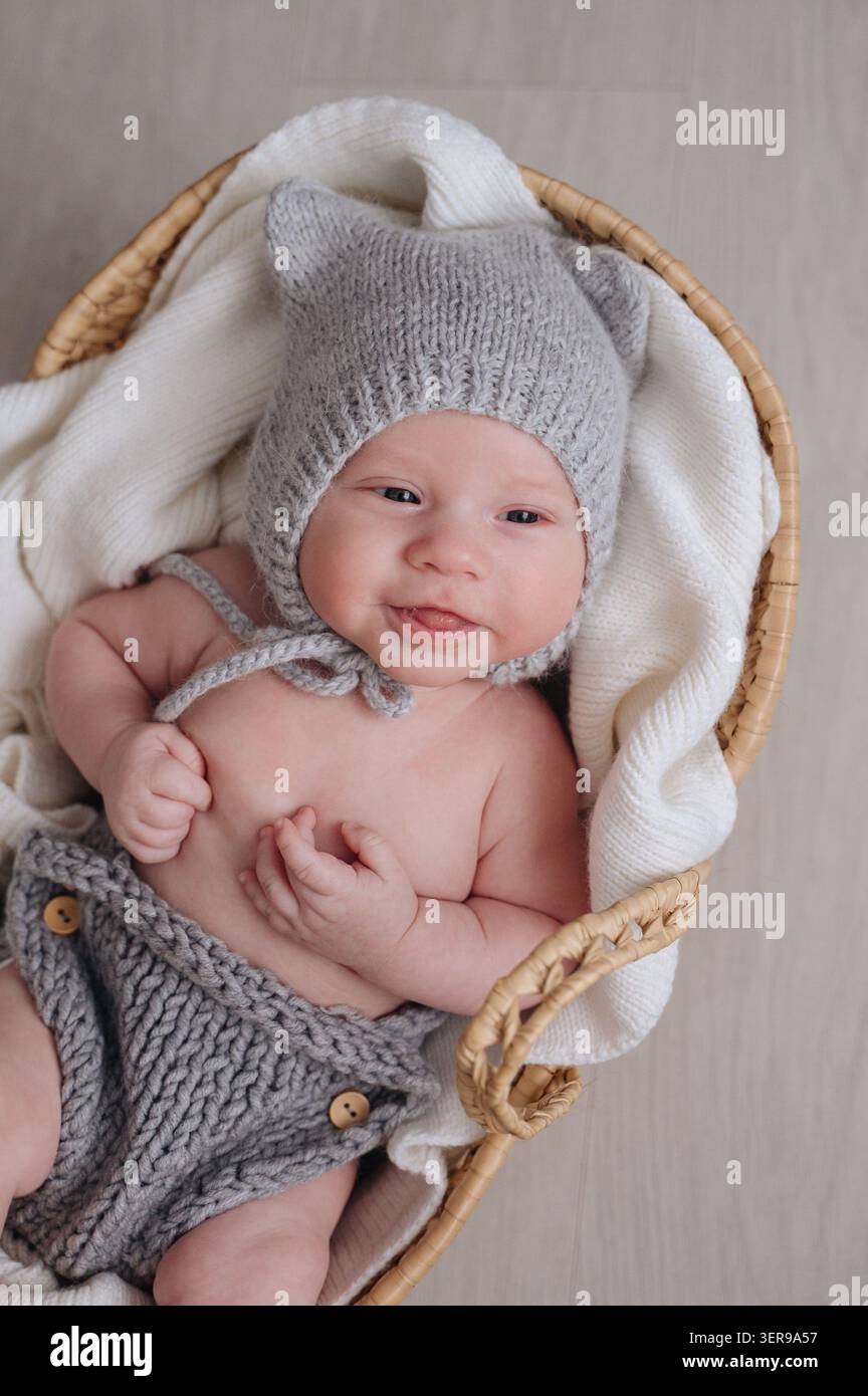 Child wearing bonnet in hi-res stock photography and images - Alamy
