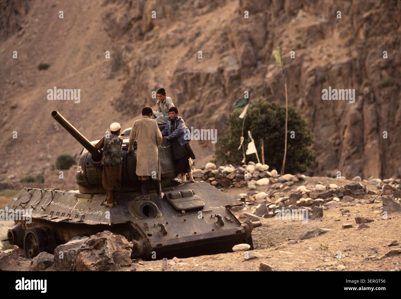 Soviet tank destroyed hi-res stock photography and images - Alamy