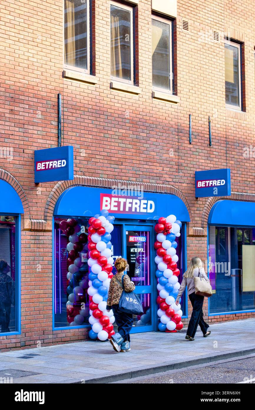 Betfred Bookmakers Clarendon Road Watford Hertfordshire England U betfred-bookmakers-clarendon-road-watford-hertfordshire-england-u