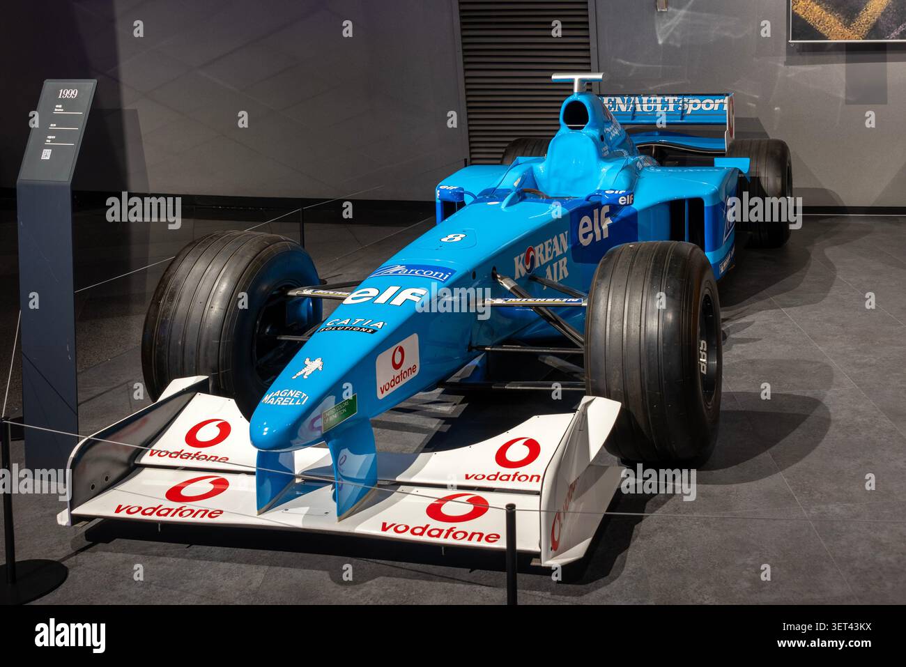 Benetton formula one hi-res stock photography and images - Alamy