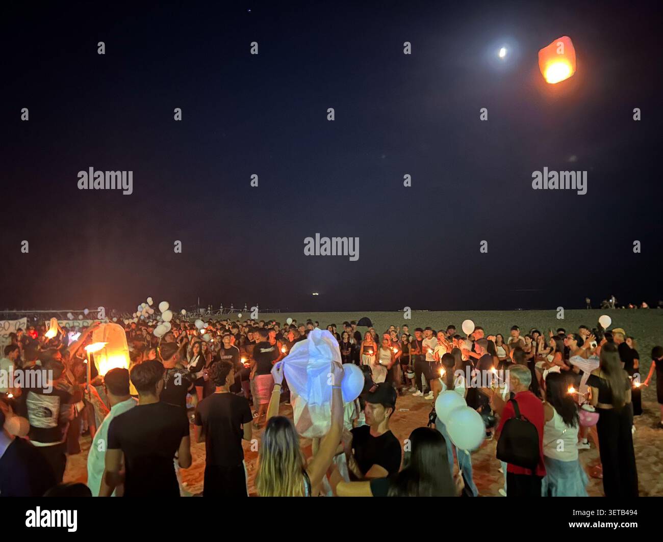 IPA85932309 - Viareggio: Torchlight Procession in Memory of Gabriele ...