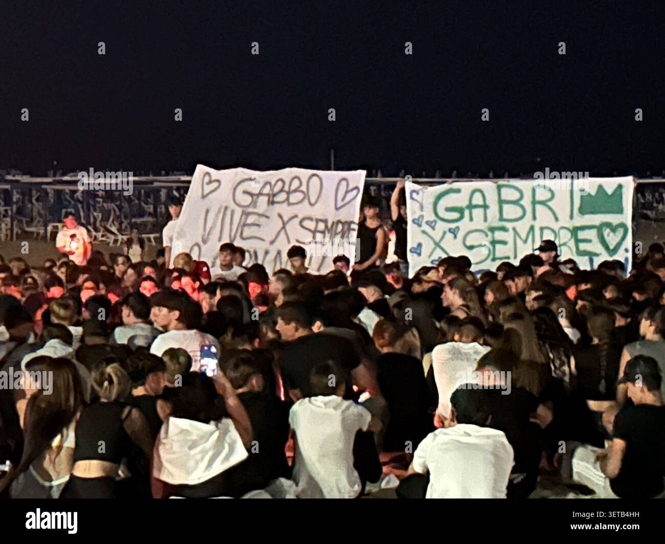IPA85932304 - Viareggio: Torchlight Procession in Memory of Gabriele ...