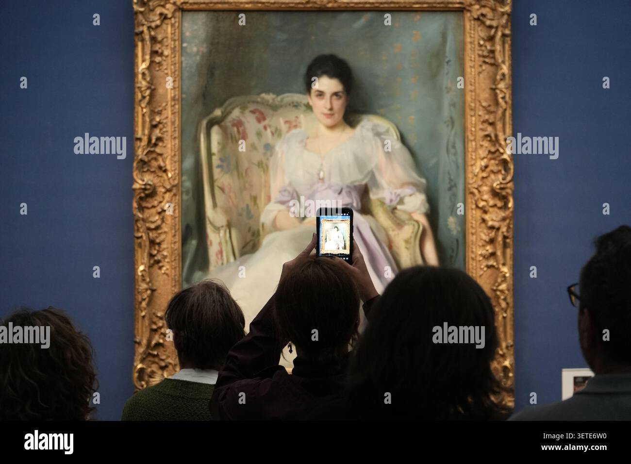 Lady agnew hi-res stock photography and images - Alamy