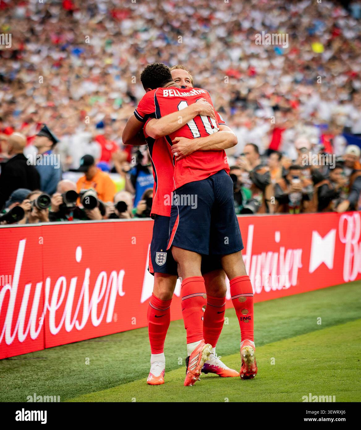 harry-kane-world-cup-2026-celebration-hi-res-stock-photography-and
