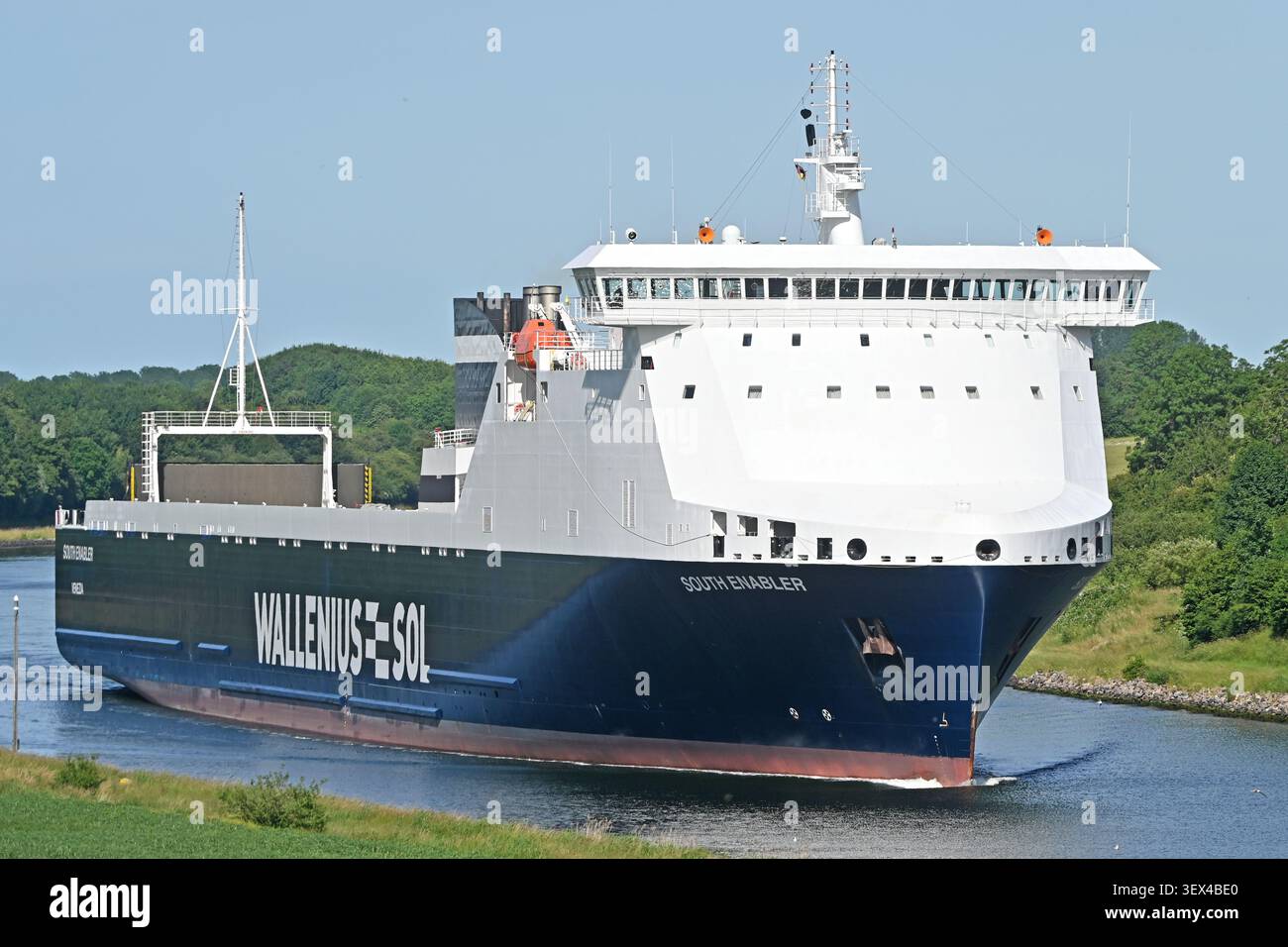 RO-RO-ship SOUTH ENABLER passing the Kiel canal Stock Photo