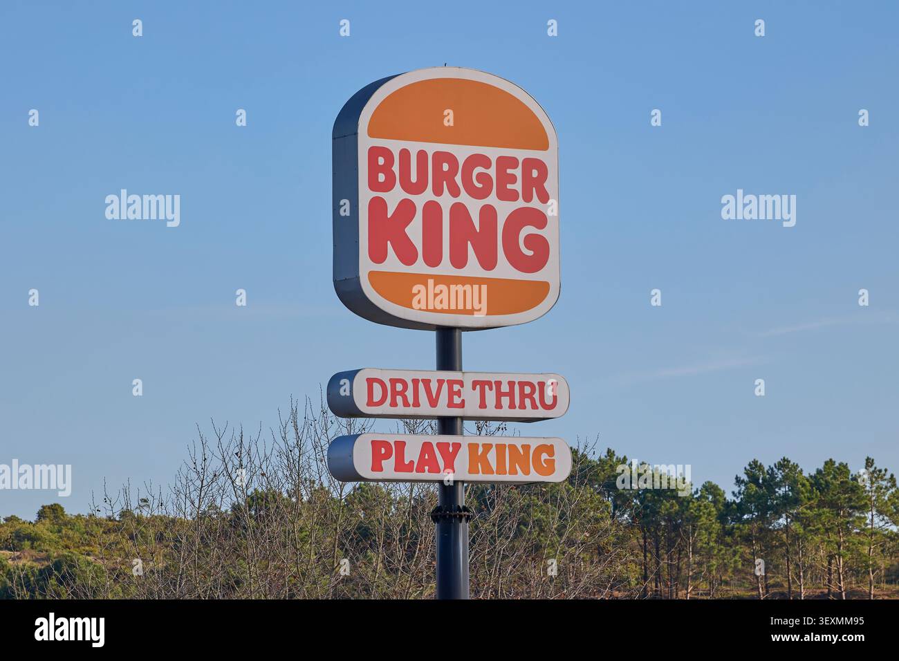 Burger king advertising hi-res stock photography and images - Page