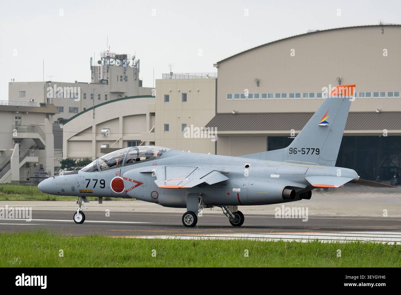 Kawasaki t 4 jet trainer aircraft hi-res stock photography and