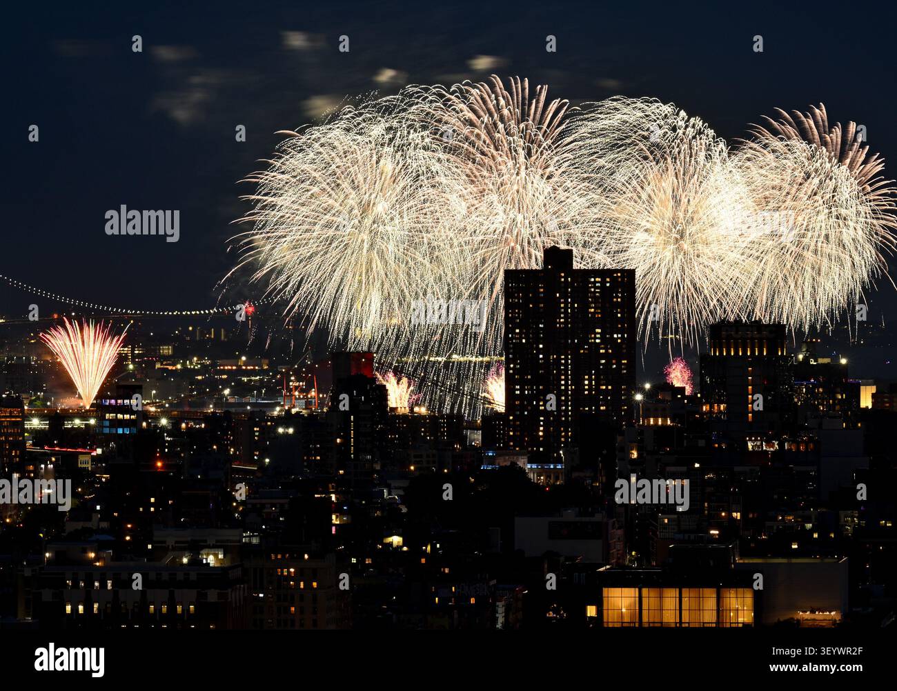 Fireworks explode during 50th annual Macy's 4th of July Fireworks Show ...